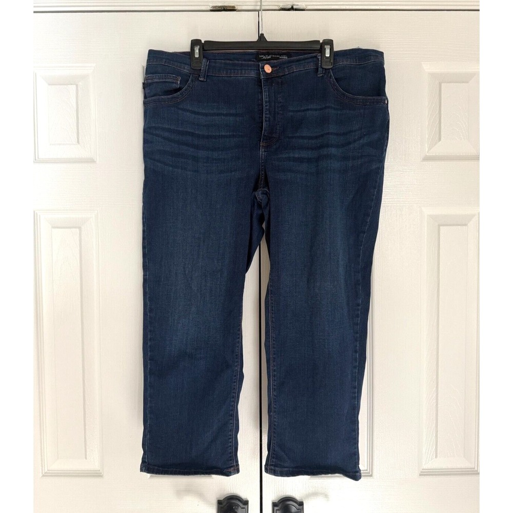 Lee Platinum Label Womens Size 18W Short Dark Wash Blue Straight Leg Denim Jeans